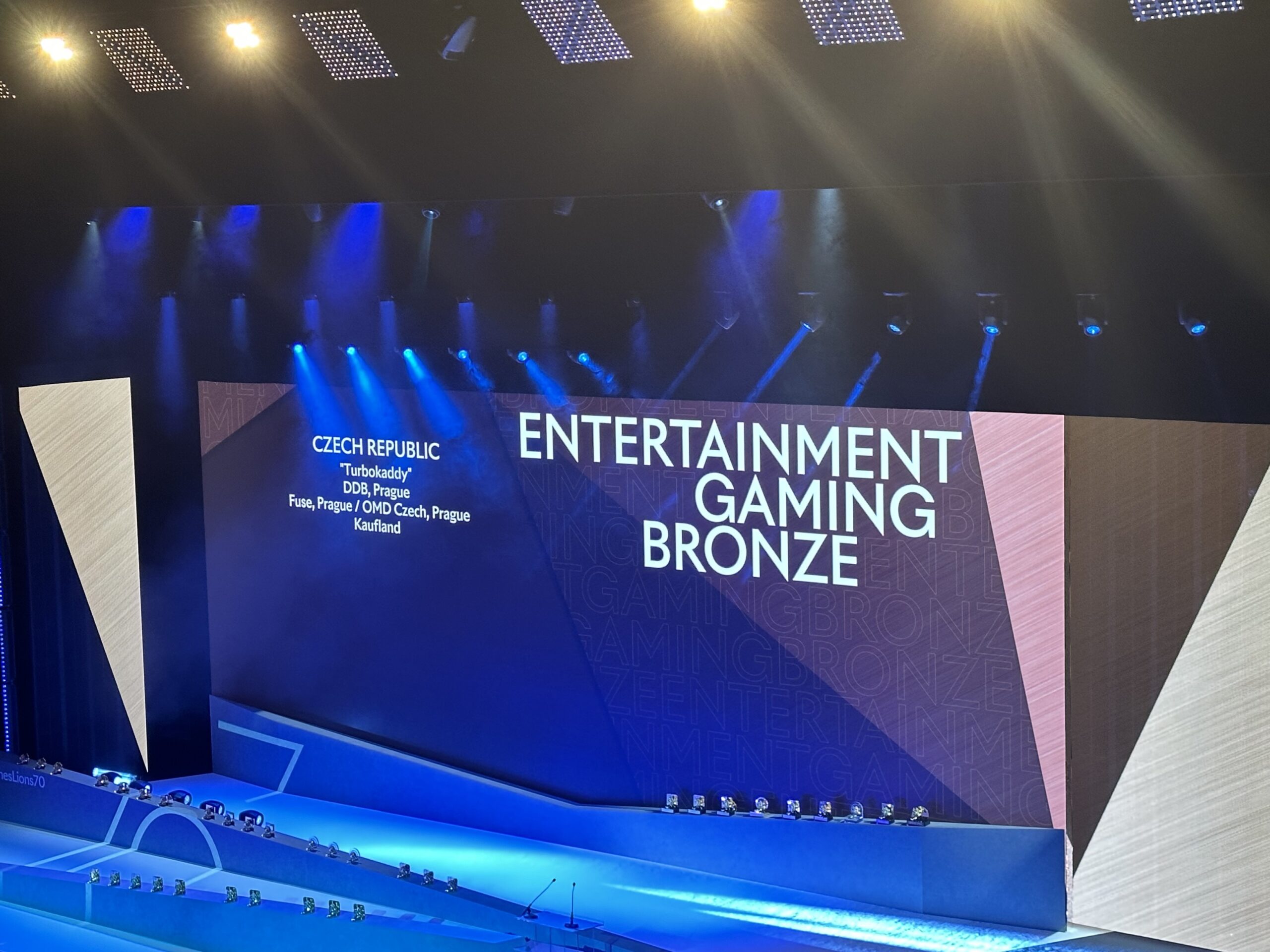 Cannes Lions – Kampaň pro Kaufland od agentur Omnicom Group získává bronzového lva